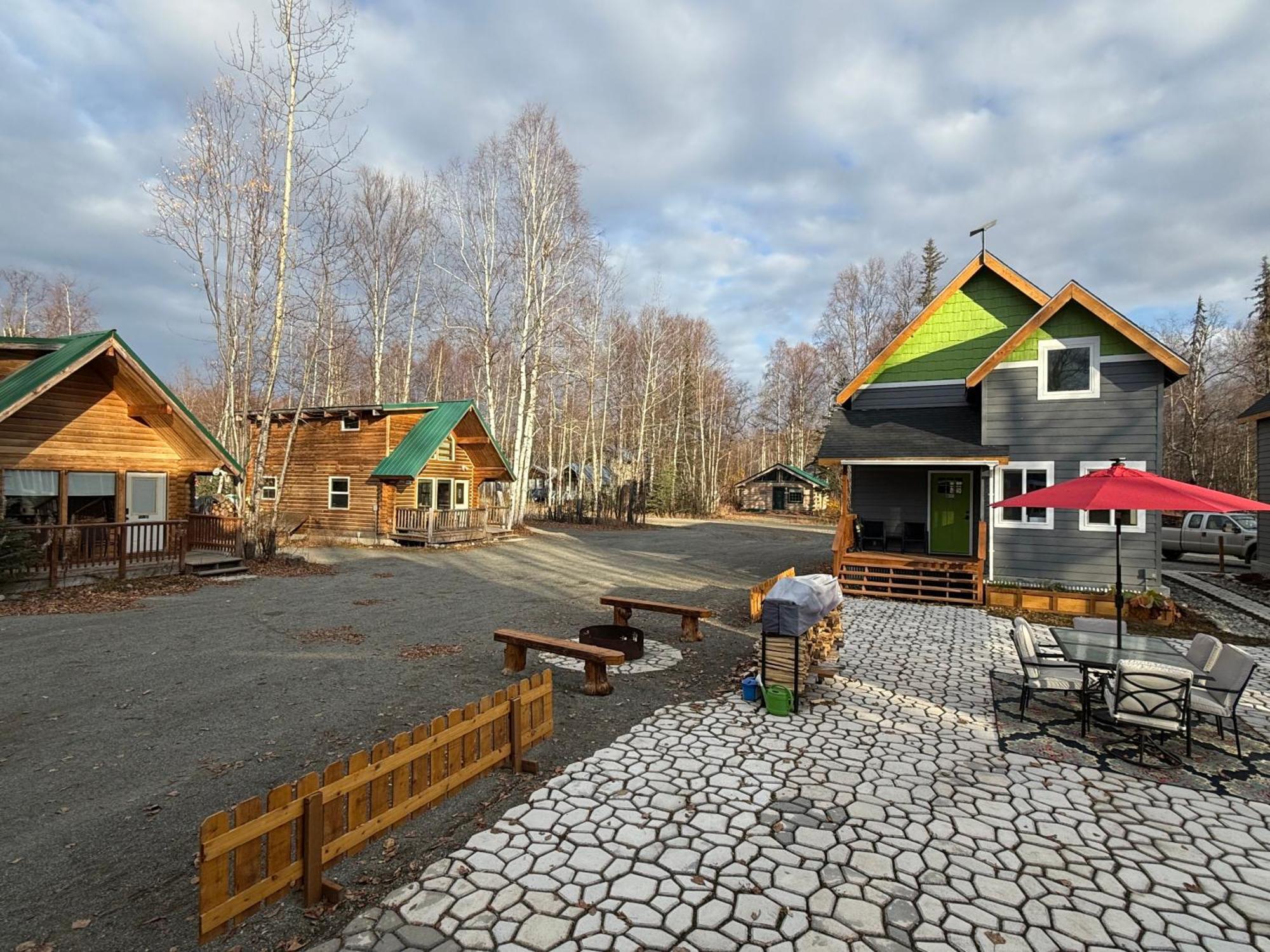 Talkeetna Log Cabin With Hot Tub Unit 2 Exterior photo