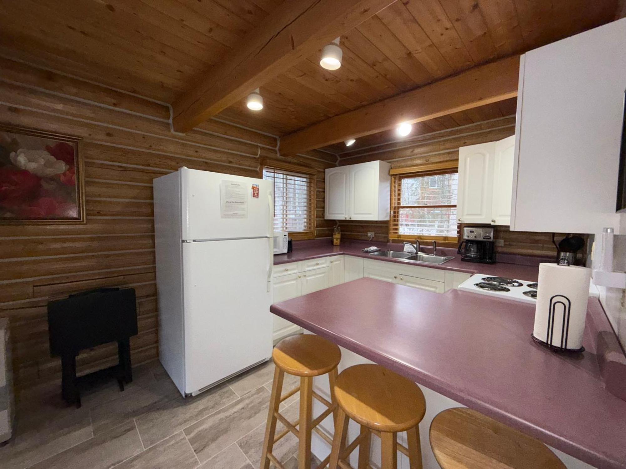Talkeetna Log Cabin With Hot Tub Unit 2 Exterior photo