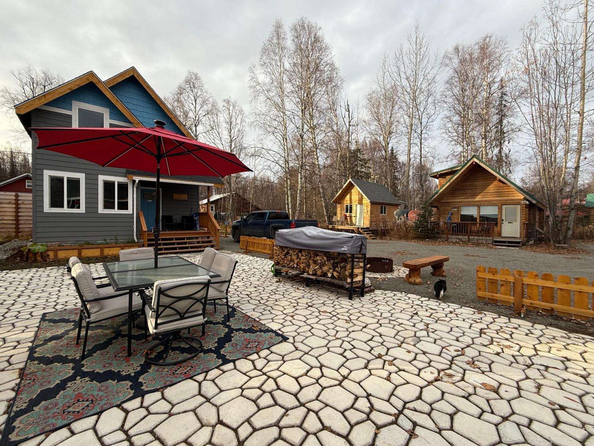 Talkeetna Log Cabin With Hot Tub Unit 2 Exterior photo